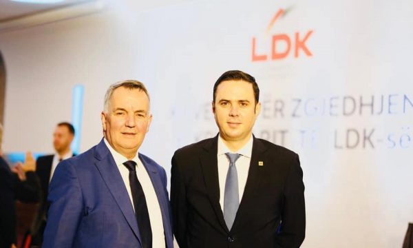 Edhe Ahmeti godet Selmanjan: Ata që s’i dëgjuan qytetarët të mos japin leksione, por të reflektojnë