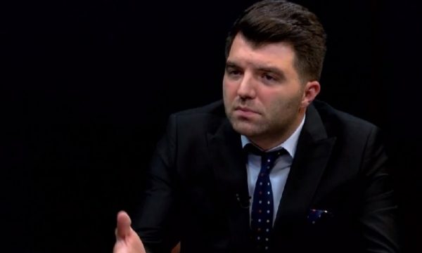 Inxhinieri kosovar ka një propozim për ministrin Vitia pas arritjes së vaksinave në Kosovë