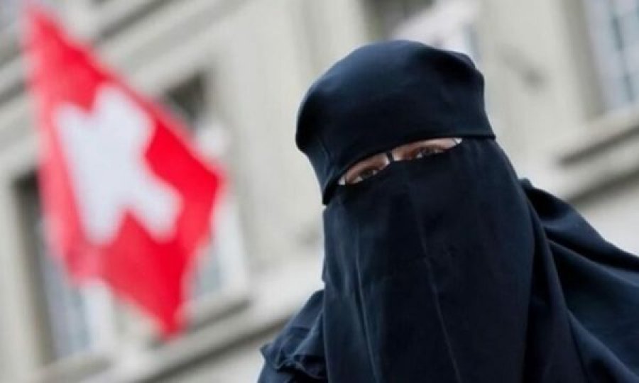 Në Zvicër, vetëm 37 gra bartin ferexhe – asnjë burka