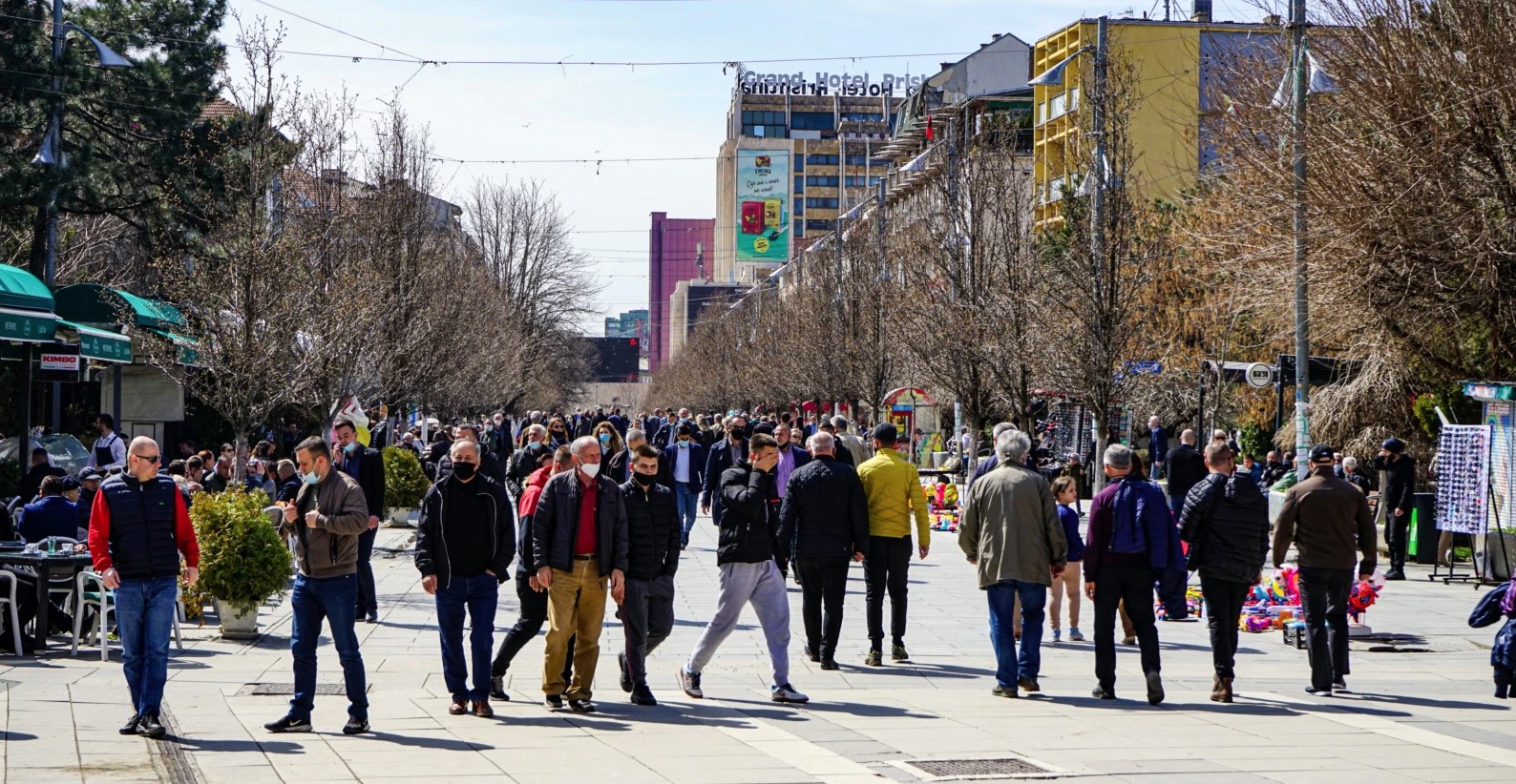 Mbi 9000 raste aktive me Covid-19 në Prishtinë
