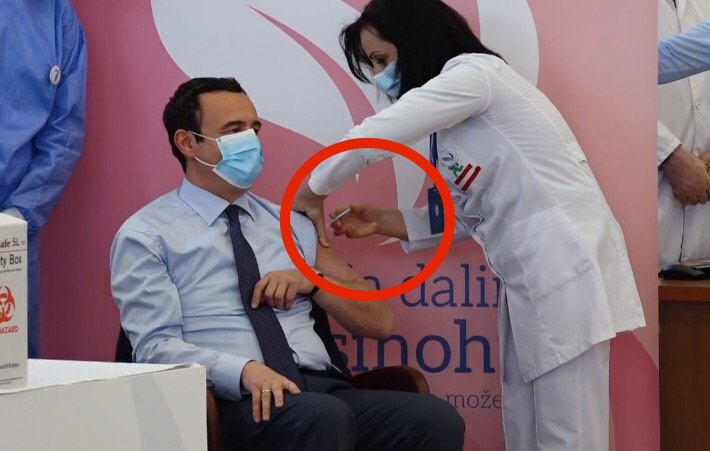 A iu rrezikua shëndeti kryeministrit Kurti gjatë marrjes së vaksinës anti-COVID?