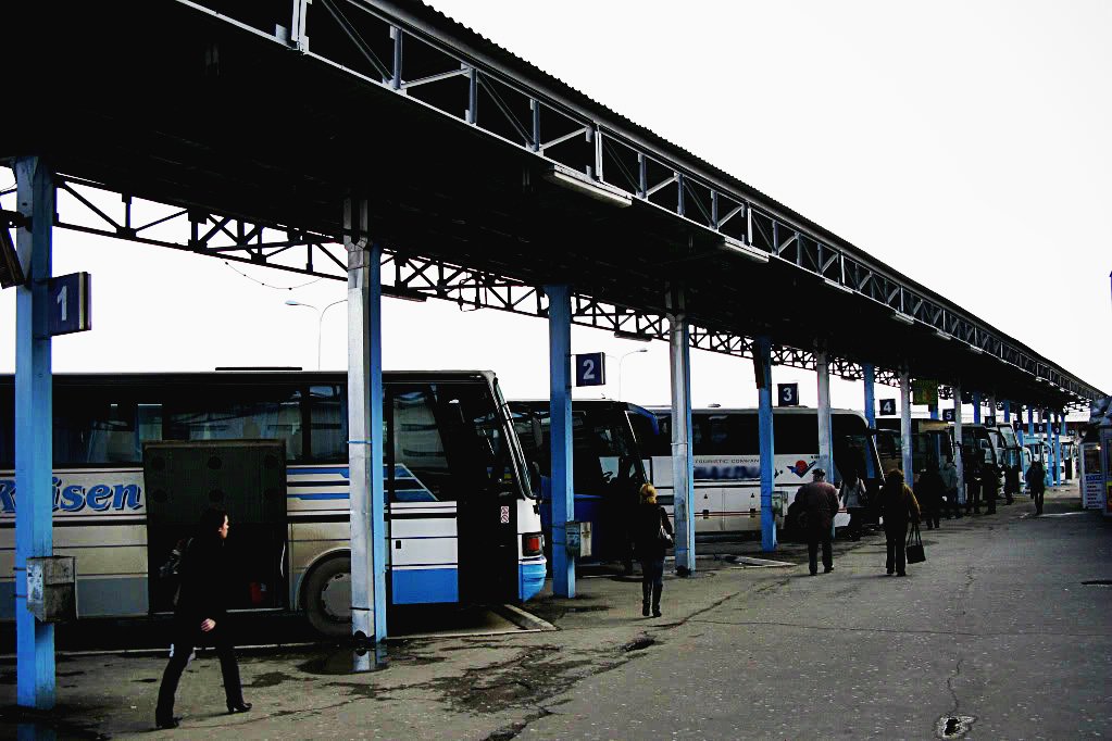 Komunat kërkojnë nga Qeveria që të plotësojë kërkesat e transportuesve
