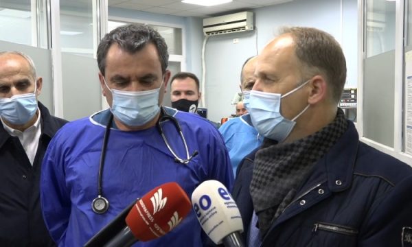 Krasniqi: Shumë shpejt spitalet nuk do ta përballojnë fluksin e pacientëve