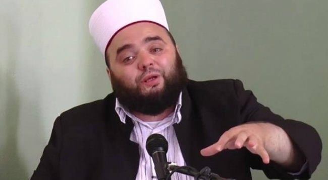 Hoxha nga Mitrovica: Nëse i mbyllin xhamitë, le ta dinë se do të përballen me popullin