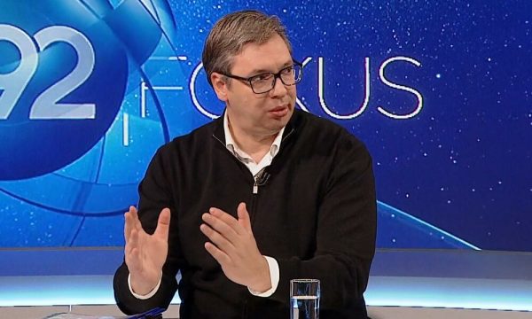 Vuçiq: Po e ndjek fushatën zgjedhore në Shqipëri, Basha e Berisha duan “Shqipëri Etnike”