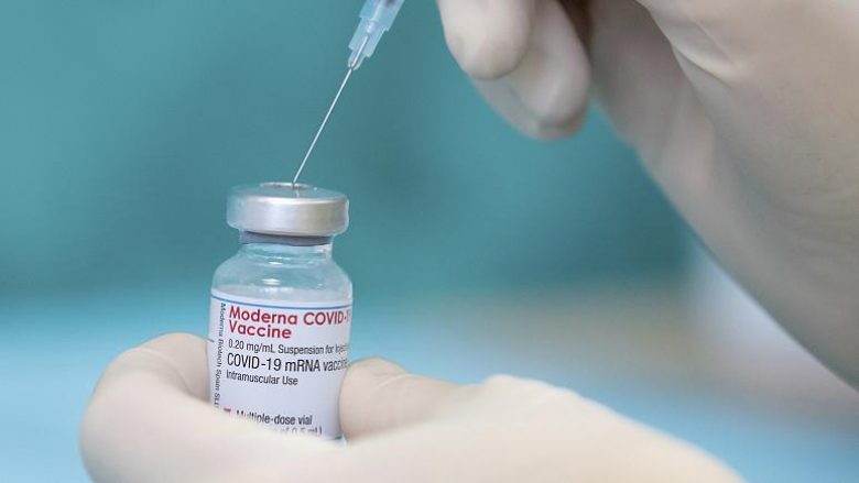 Suedia do të lehtësojë masat kufizuese për personat e vaksinuar