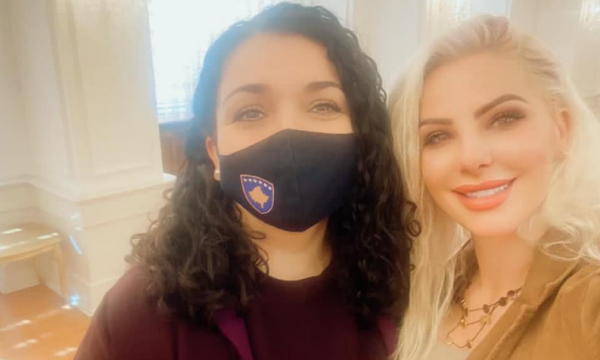 Duda Balje publikon foto me Osmanin: Në pritje madhështore të votimit të Presidentes tonë