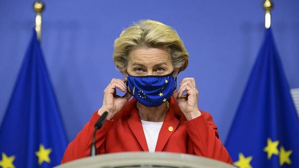 E konfirmon Von der Leyen: 95 mijë doza të vaksinave do të arrijnë në Kosovë nga maji