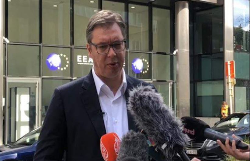 Vuçiq: Serbia po respekton marrëveshjet e arritura në Bruksel dhe Washington, edhe pala kosovare duhet ta bëjë