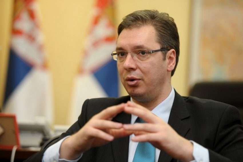 Qeveria e Serbisë do të ndajë nga 100 euro për çdo serb në Kosovë