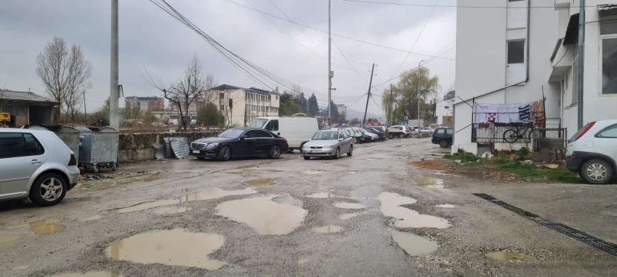 Prej pesë vjetësh zvarritet projekti i rrugës “Idriz Seferi” në qendër të Kaçanikut