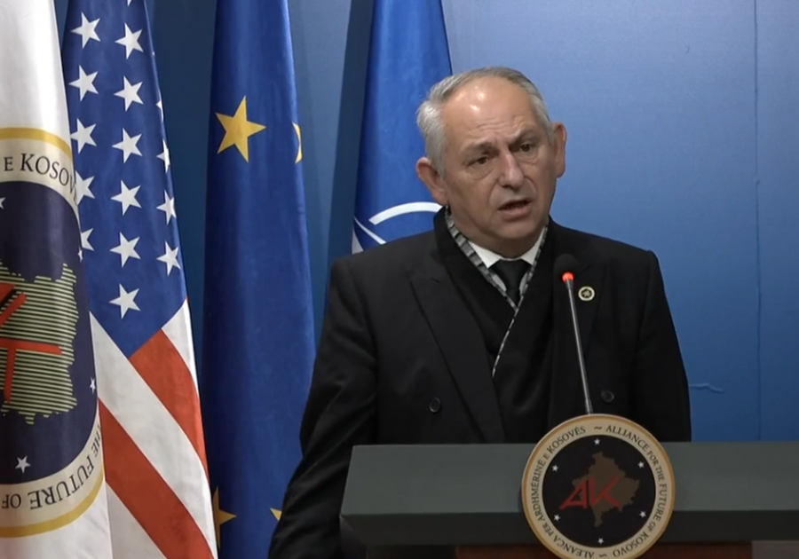 Dreshaj: 20 mijë vaksina si një pikë uji në det, Qeveria sa më parë të sigurojë vaksina për të gjithë