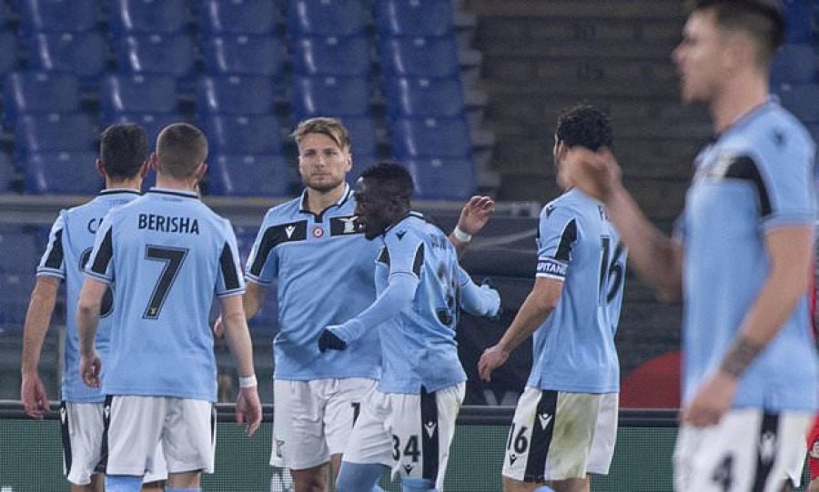 Lazio ankohet në shkallën e dytë pas dënimeve që mori për shkelje të masave