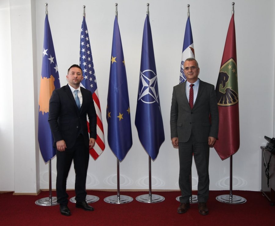 Dugolli tërhiqet nga posti i zëvendësministrit