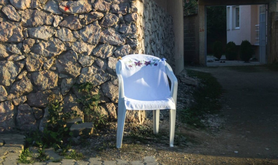 Qeveria ndalon edhe të pamet në Kosovë