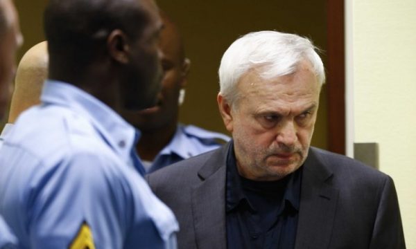 LA Times: Jovica Stanishiq ishte spiun i CIA-s