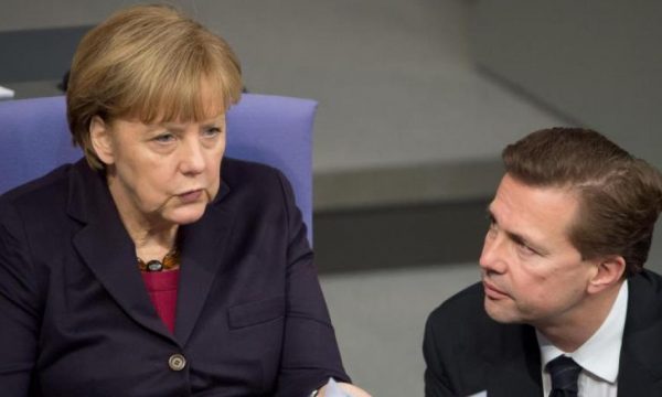 Zëdhënësi i kancelares Merkel deklarohet rreth idesë për ndryshimin e kufijve