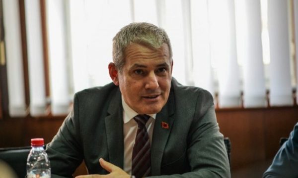 Sveçla flet pas përfundimit të raundit të tretë: Mozaiku u plotësua