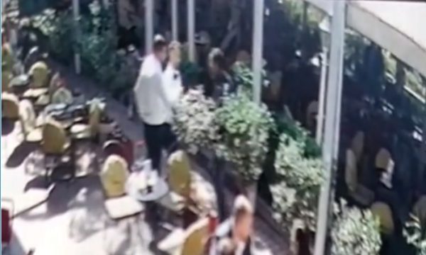 PAMJE TE RENDA/ Kamerierët rrahin marokenin në lokal në Durrës