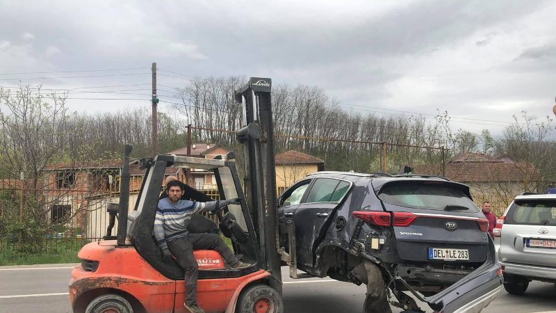 Aksident i rëndë në Pejë, lëndohen pesë persona