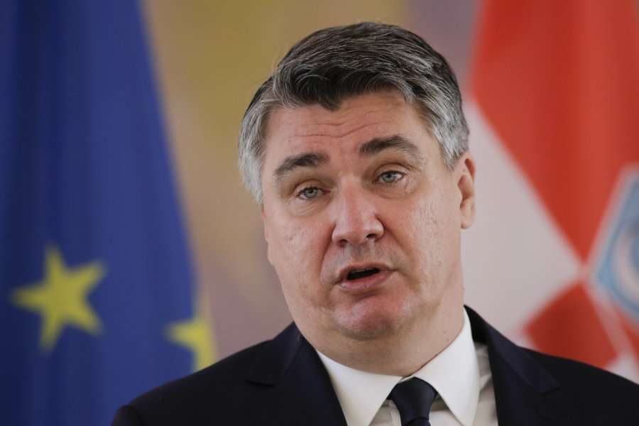 Presidenti kroat njofton se 150 ushtarë kroatë do të dërgohen në Kosovë