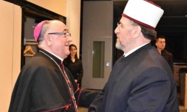 Gjergji uron Tërnavën për Fitër Bajram