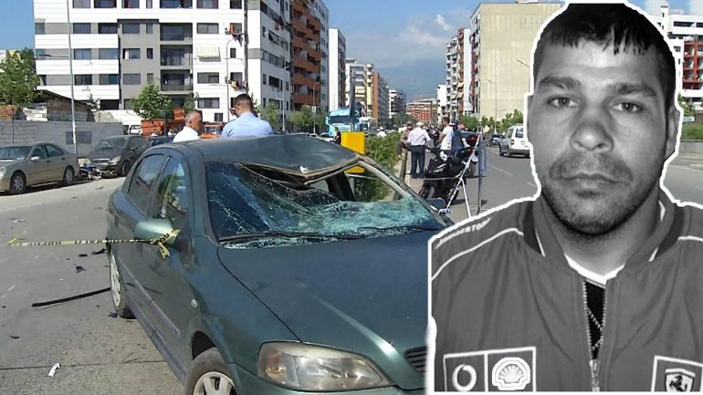 Publikohen pamjet kur një person në Tiranë përplaset për vdekje me motorin e tij- po ecte me shpejtësi të hatashme