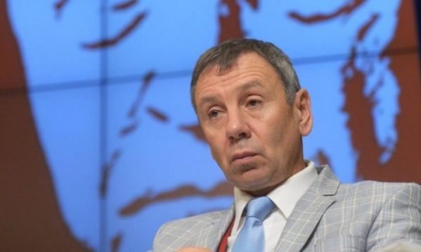 Eksperti rus thotë se vendi i tij po e humb betejën informative me Perëndimin