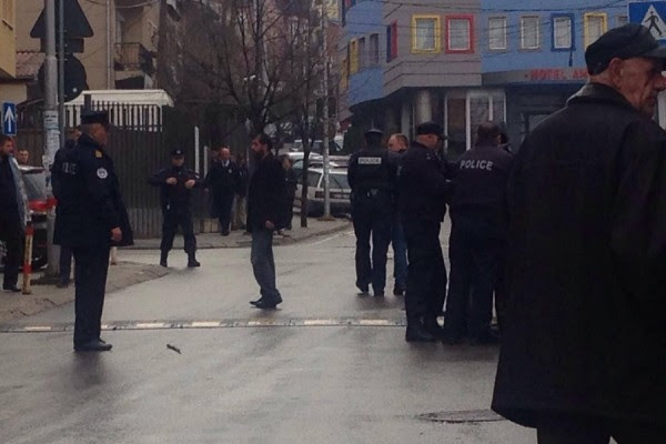 ​Përleshje mes disa personave në një lokal në Pejë