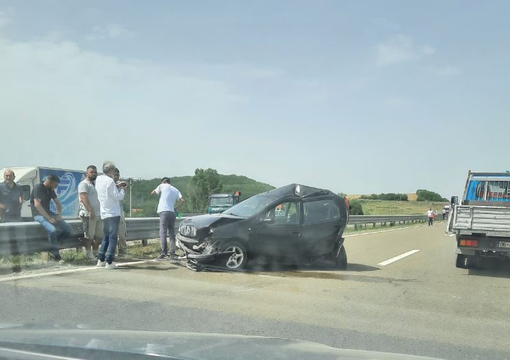 Dy persona të lënduar në një aksident trafiku në autostradën ‘Ibrahim Rugova’