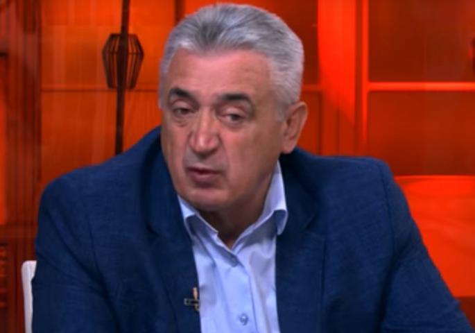 Qeveria Kurti ia ndalon Odaloviqit të hyjë në Kosovë