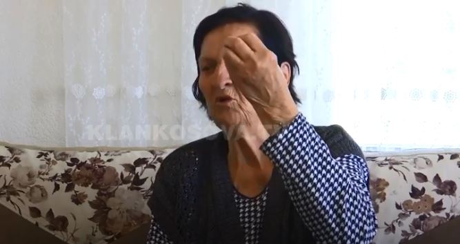 Gruaja boshnjake që humbi 30 anëtarë të familjes tani jeton në Kosovë