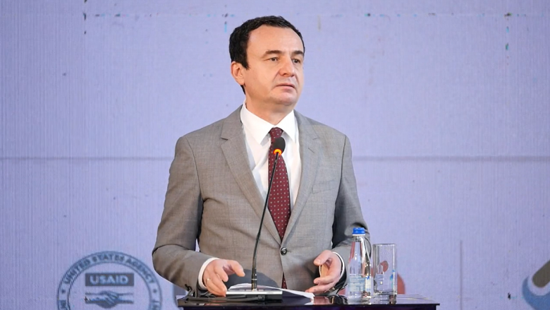Kryeministri Kurti thotë se ka presion ndaj tij rreth temës së dialogut