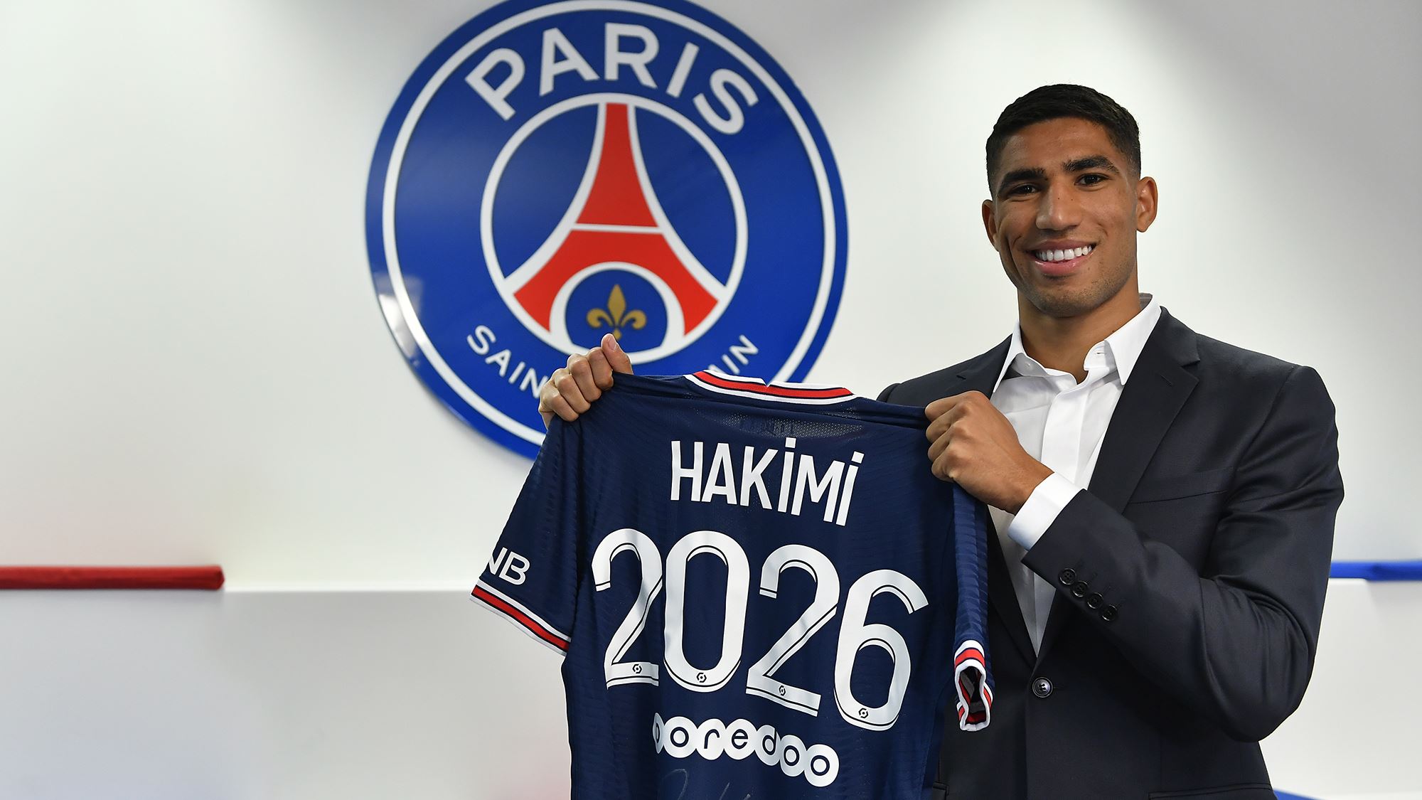 ZYRTARE: PSG konfirmon transferimin e Hakimit