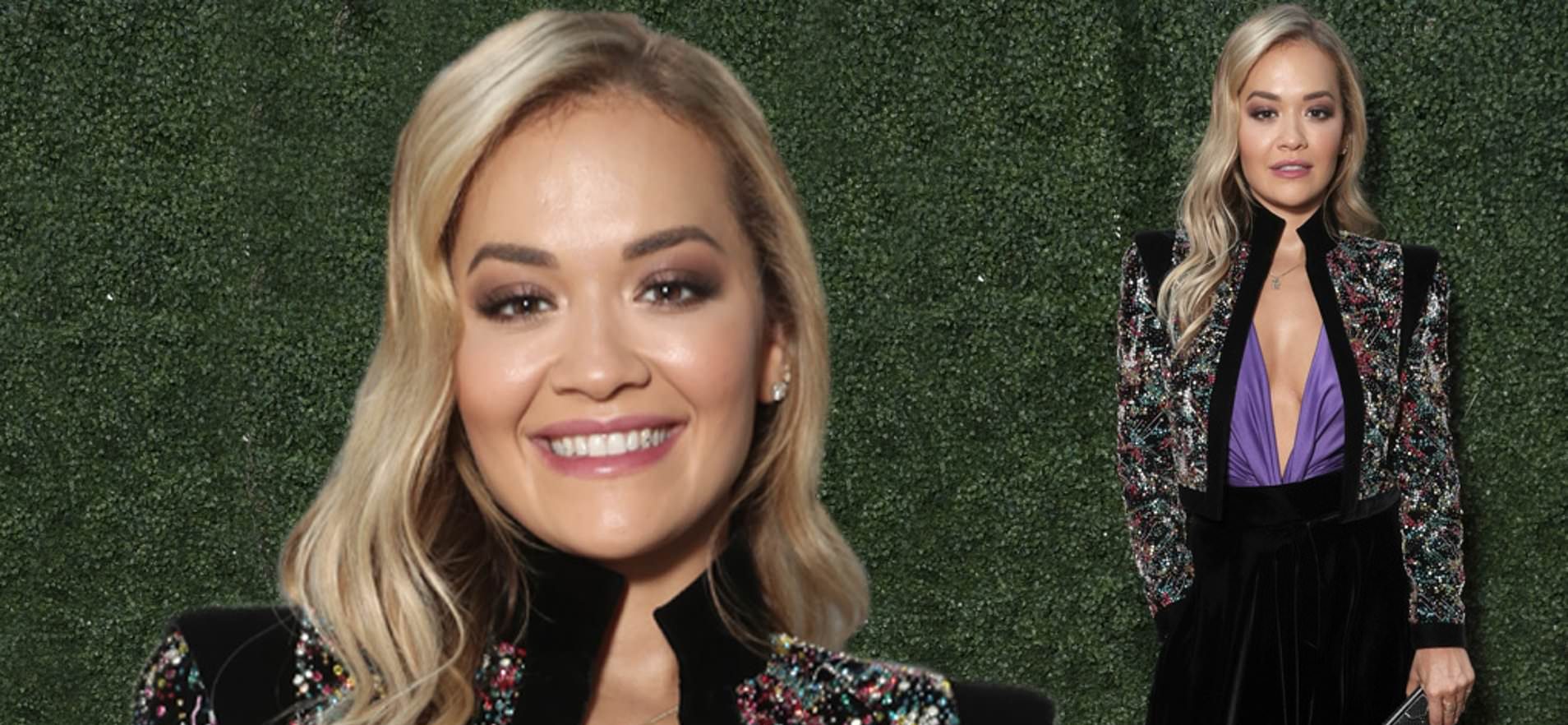 Rita Ora shfaqet me dekoltenë e hapur dhe xhaketën plot shkëlqim në shfaqjen e Jolt në Los Angeles