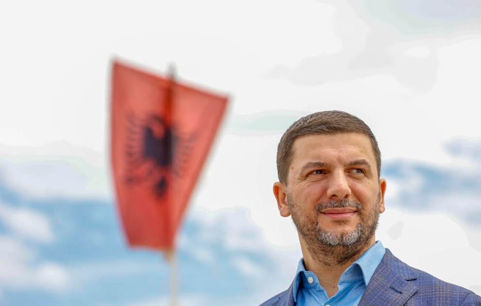 Krasniqi: E domosdoshme vizita ime e parë në Prekaz si Kryetar i PDK-së, në nderim të sakrificës titanike të Familjes Jashari