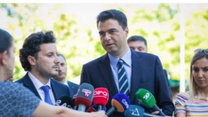 Abazoviq pas takimit me Bashën: Të bëjmë gjëra konkrete për të mirën e popujve