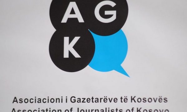 AGK alarmohet me gjuhën e Zotëriut të Parë: Sulmet e tilla shtojnë pasigurinë e gazetarëve