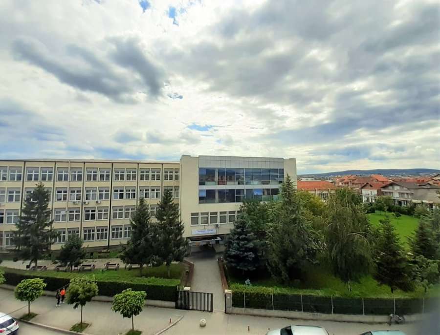 Riakreditohet Universiteti Publik “Kadri Zeka” në Gjilan