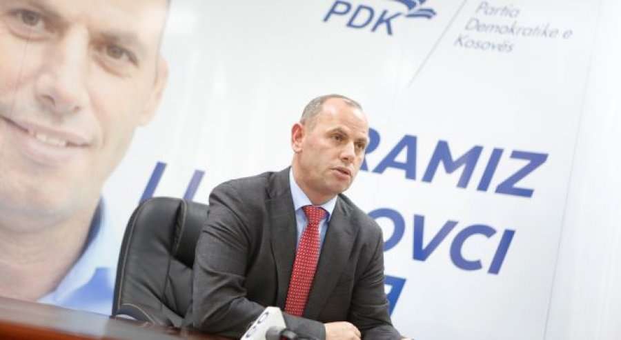 Lladrovci: Unë jam Partia Demokratike, s’ka bir nëne që më heq prej saj