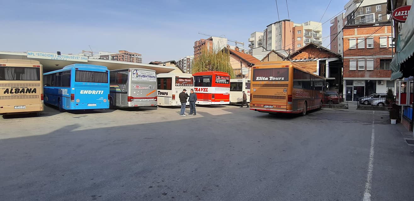 Policia në Ferizaj: Do të ketë kontrolle të jashtëzakonshme të gjendjes teknike të autobusëve