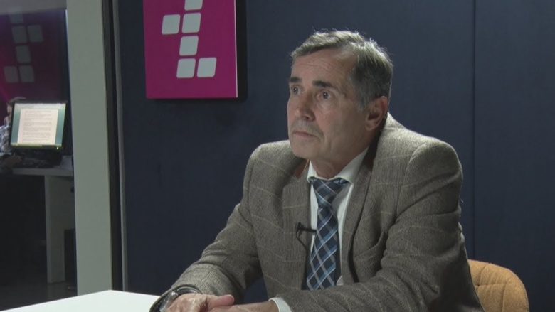 Infektologu Ramadani flet për rastin e helmimeve në Deçan: Bakteret e gjetura mund të ishin shumë të rrezikshme sidomos te fëmijët