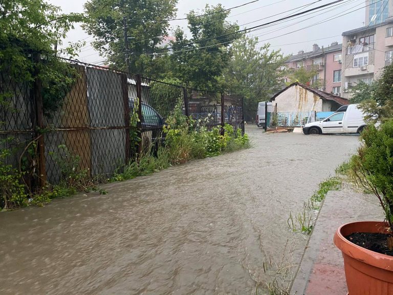 AME flet për situatën pas reshjeve: Nuk rrezikohemi nga përmbytjet