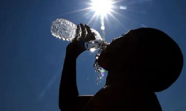IKSHPK i drejtohet qytetarëve për temperaturat e larta që po mbizotërojnë në vend