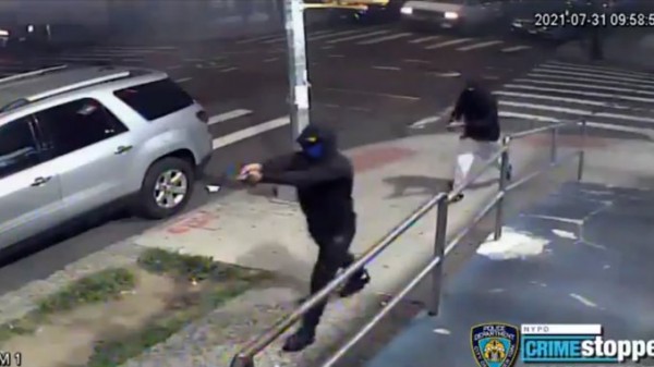 10 të plagosur në një sulm në Nju-Jork