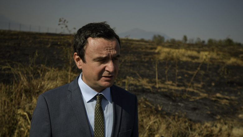 Kurti: Mbajtja nën kontroll e zjarreve sfidë e madhe, është evidente që komunat nuk kanë mjaftueshëm zjarrfikës