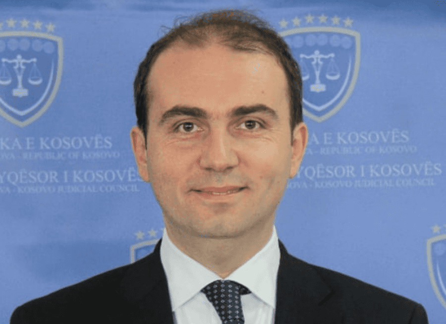 Iniciohet shkarkimi i anëtarit të KGJK-së, Driton Muharremit