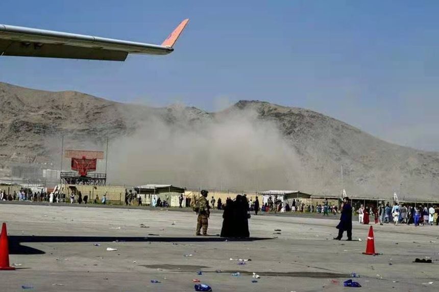 Një tjetër sulm terrorist pritet që të ndodhë sot në Aeroportin e Kabulit