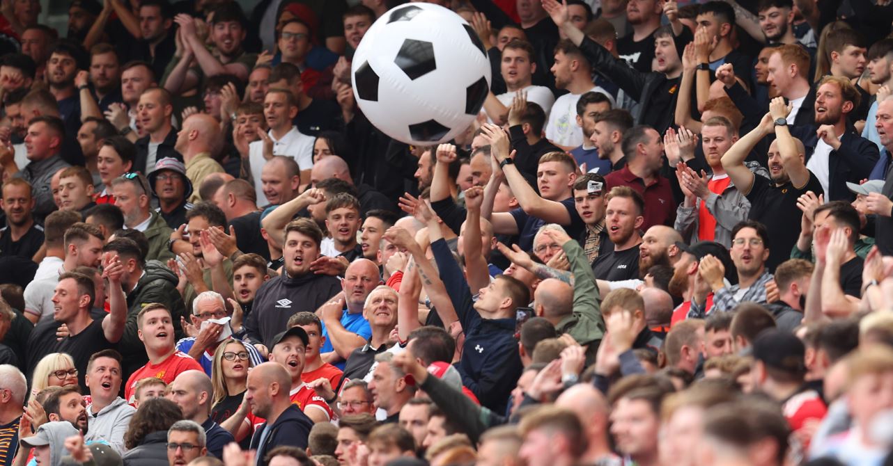 Tre gola të shpejtë në Old Trafford