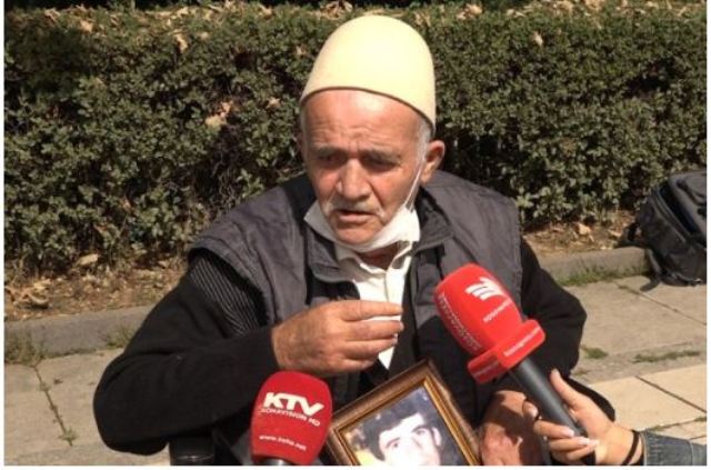Lufta e la në karrocë, ende kërkon djalin e vet